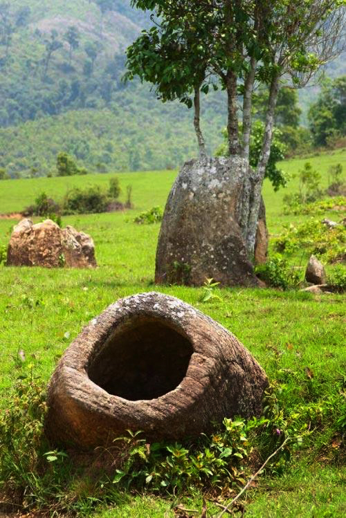 fb171afa82e707fdacec492ccf0ff157 full Mysterious Ancient People of Laos